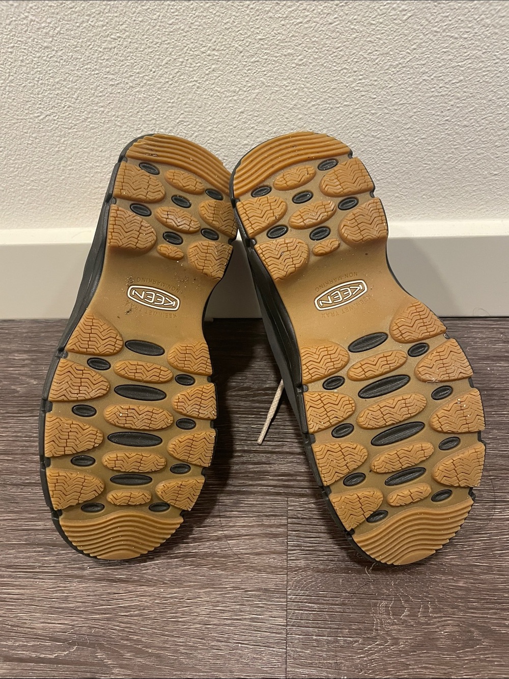 EUC Keen Kosa Oxford Shoes - Picture 3 of 6